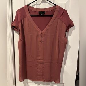 Women's Burgundy Top